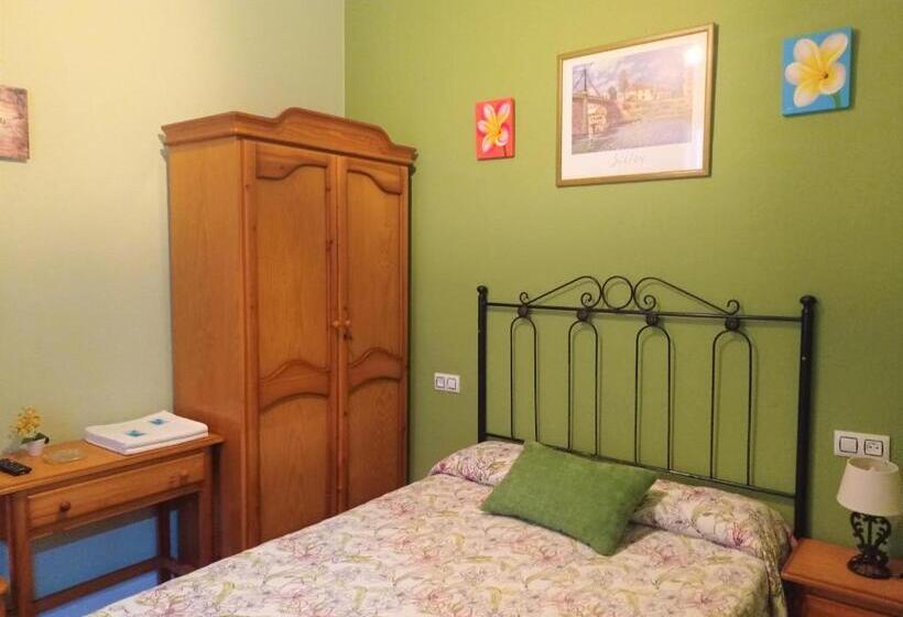 غرفة إقتصادية, Hospedaje Don Pelayo