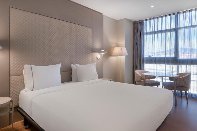 Стандартный Номер Кровать Кинг, Ac Hotel Som By Marriott