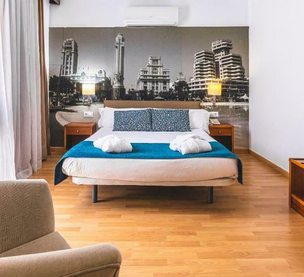 Quarto Estandar Vista Cidade, Adonis Plaza