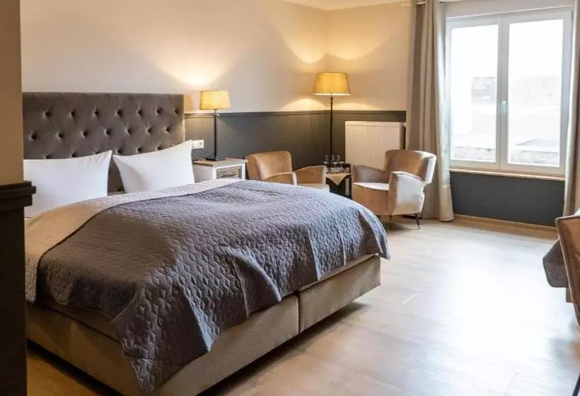 Comfort Kolmen Hengen Huone, Altstadt