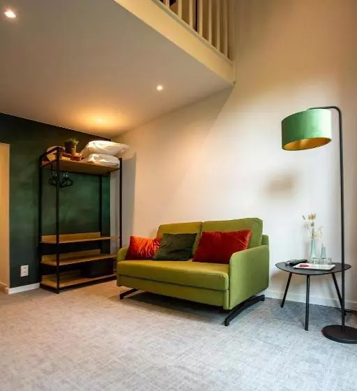 اتاق استاندارد, B&b Elementum