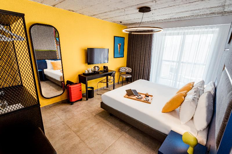 اتاق سوپریور, Cervol by Nexta