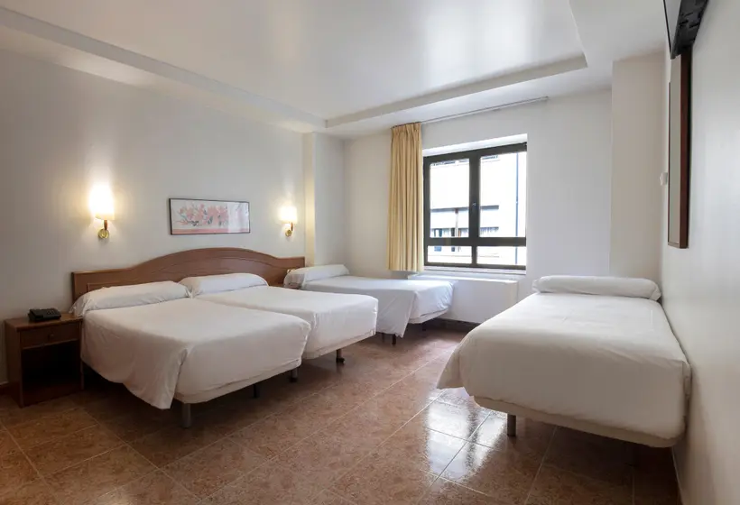 اتاق استاندارد چهار تخته, Cervol by Nexta