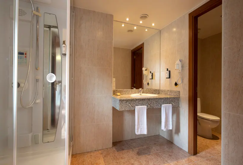 اتاق استاندارد, Cervol by Nexta