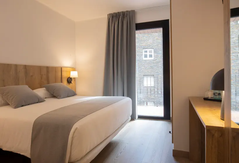 اتاق سوپریور, Cervol by Nexta