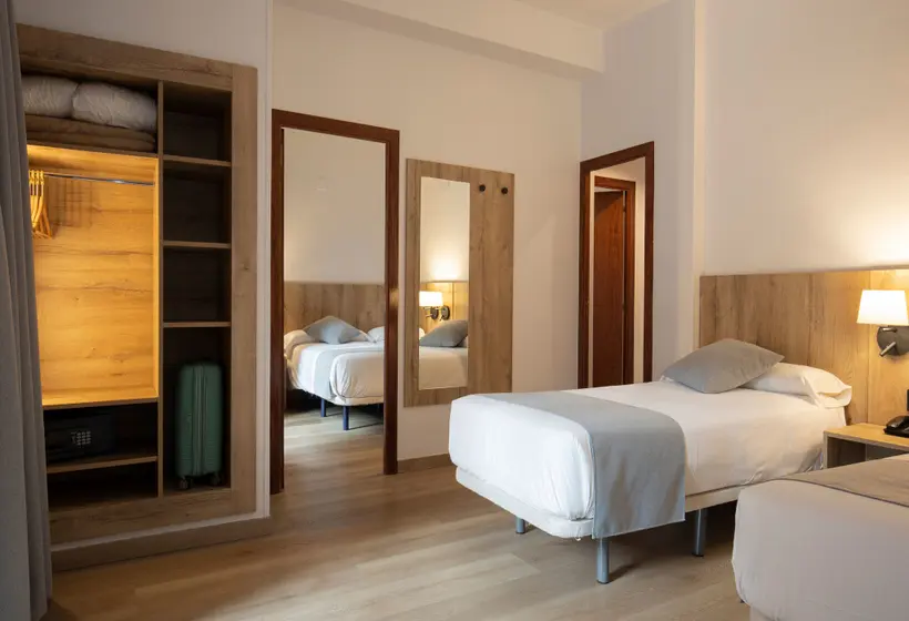 اتاق استاندارد چهار تخته, Cervol by Nexta