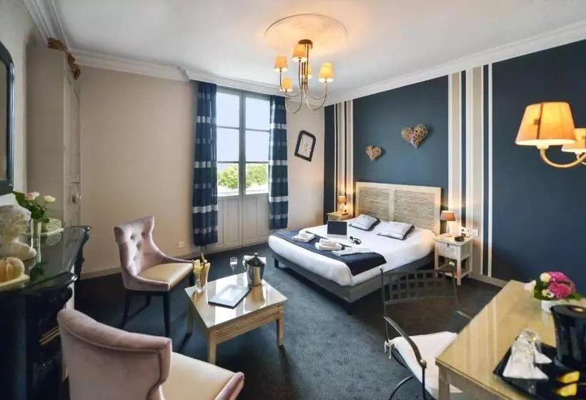 اتاق سوپریور با چشم‌انداز رودخانه, Cristal Hôtel Restaurant   Logis Hotels