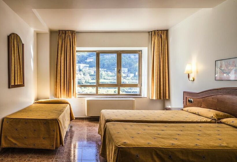 اتاق سوپریور سه تخته, Cervol by Nexta