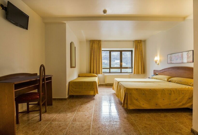 اتاق سوپریور سه تخته, Cervol by Nexta