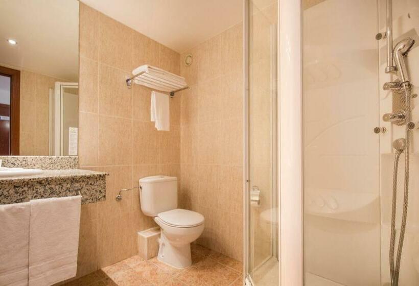 اتاق سوپریور چهار تخته, Cervol by Nexta