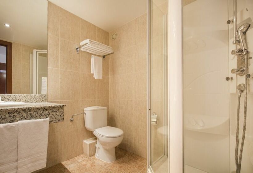 اتاق سوپریور چهار تخته, Cervol by Nexta