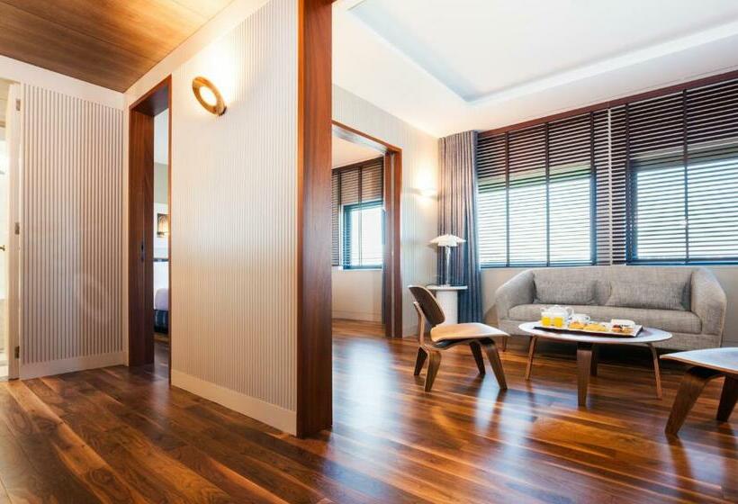 プレジデントスイートルーム, De Guimaraes