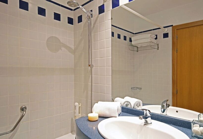 غرفة قياسية, Holiday Inn Express Ciudad De Las Ciencias, An Ihg