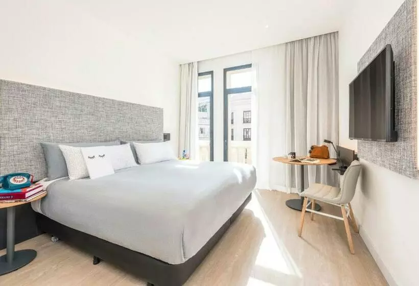 シングルデラックスルーム, Innside by Meliá Madrid Gran Vía