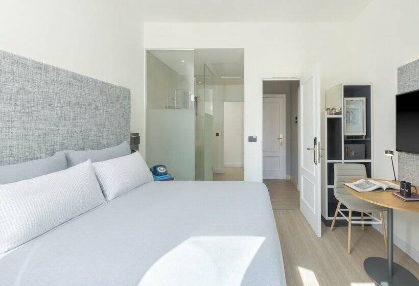 اتاق استاندارد تودرتو, Innside by Meliá Madrid Gran Vía