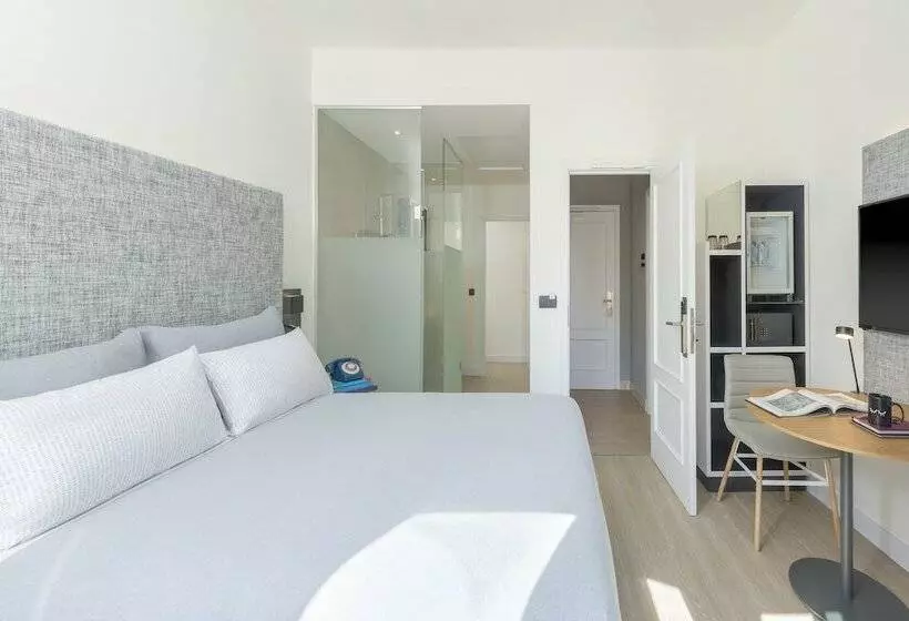 スタンダードコネクティングルーム, Innside by Meliá Madrid Gran Vía