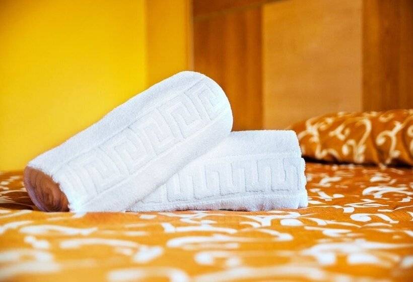 غرفة قياسية فردية, La Canada