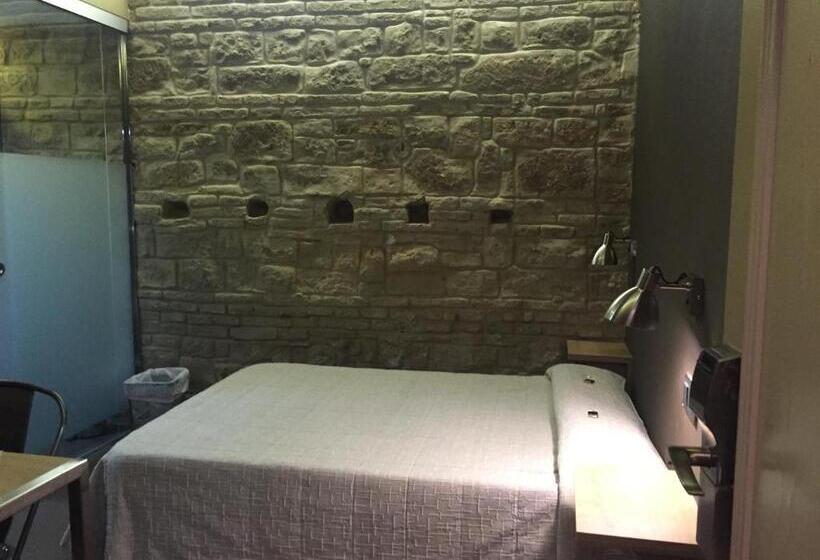 اتاق استاندارد یک نفره, Los Patios