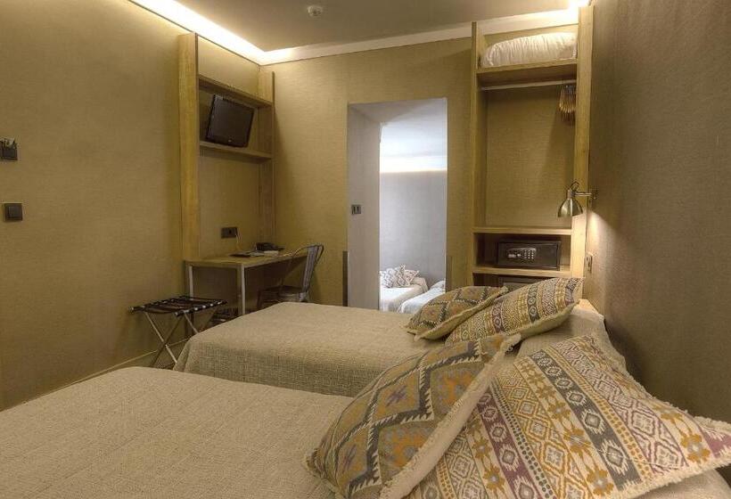 اتاق خانوادگی, Los Patios