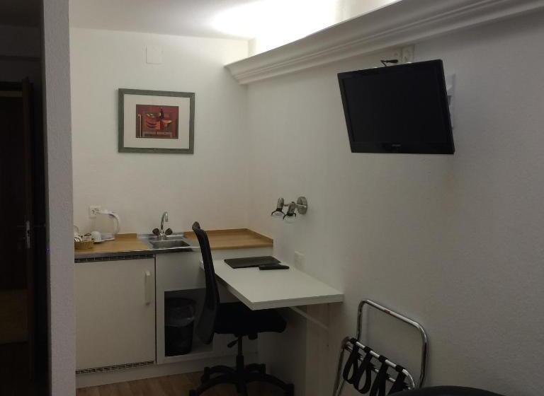 Business rum, Metropol