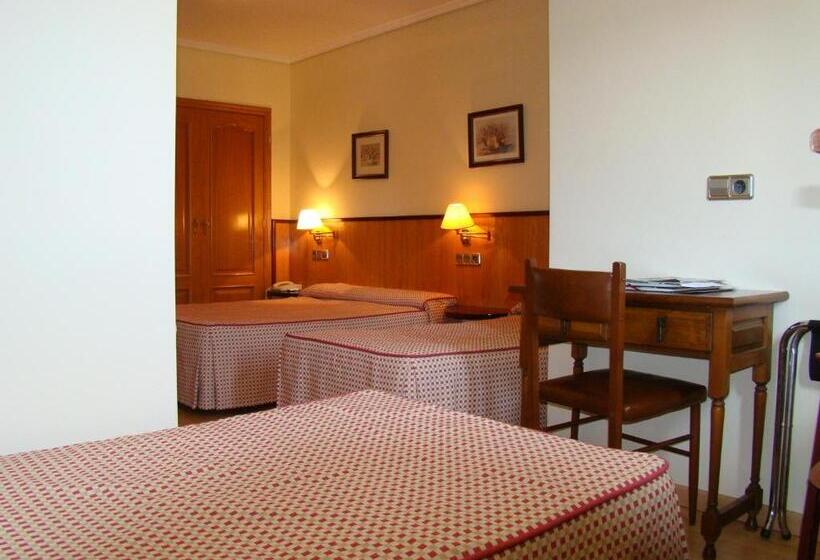 اتاق استاندارد چهار تخته, Miramar