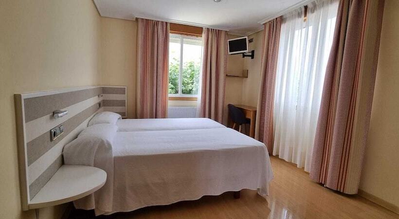 اتاق اکونومی, Miramar