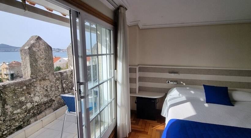 اتاق استاندارد سه نفره, Miramar