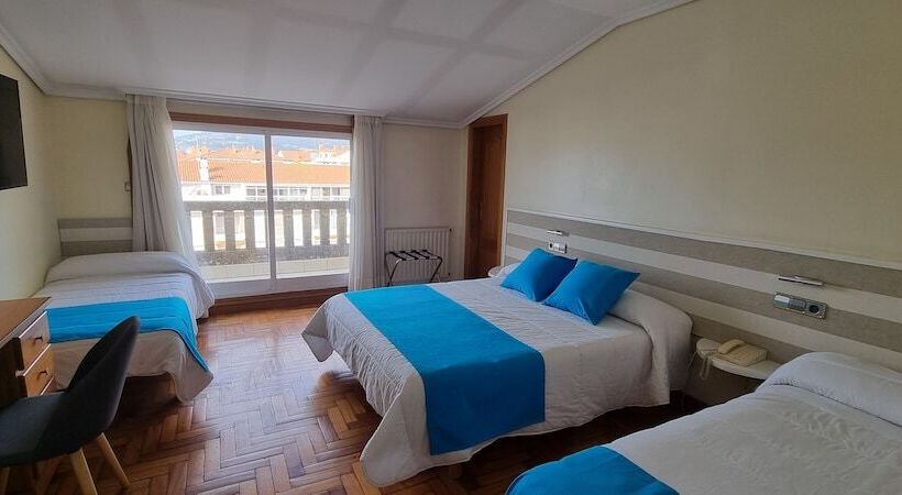 اتاق استاندارد چهار تخته, Miramar