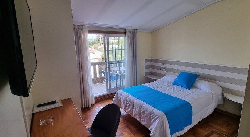 اتاق استاندارد با بالکن, Miramar