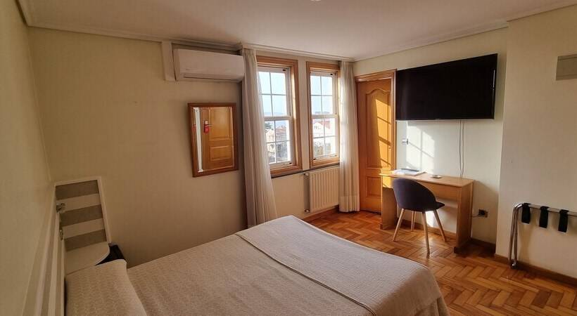 اتاق استاندارد با چشم‌انداز دریا, Miramar