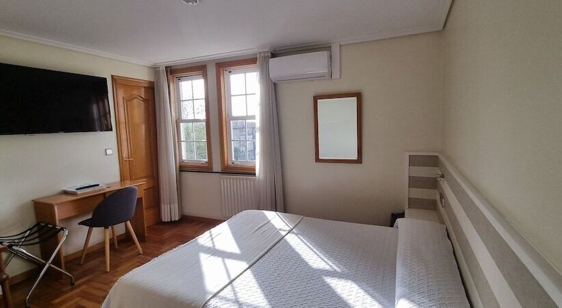 اتاق استاندارد با چشم‌انداز دریا, Miramar