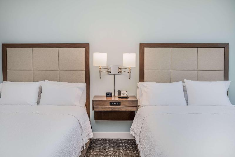 اتاق خانوادگی, NH Lisboa Campo Grande