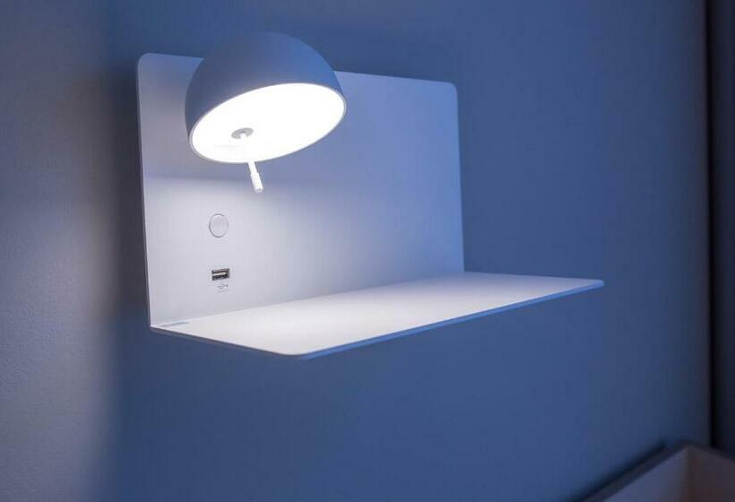 חדר סטנדרט לשלושה, Olympia Valencia