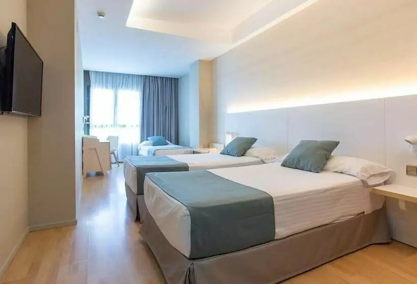 اتاق استاندارد سه نفره, Olympia Valencia