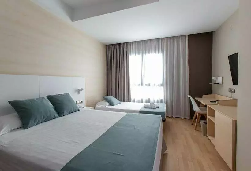 اتاق استاندارد سه نفره, Olympia Valencia