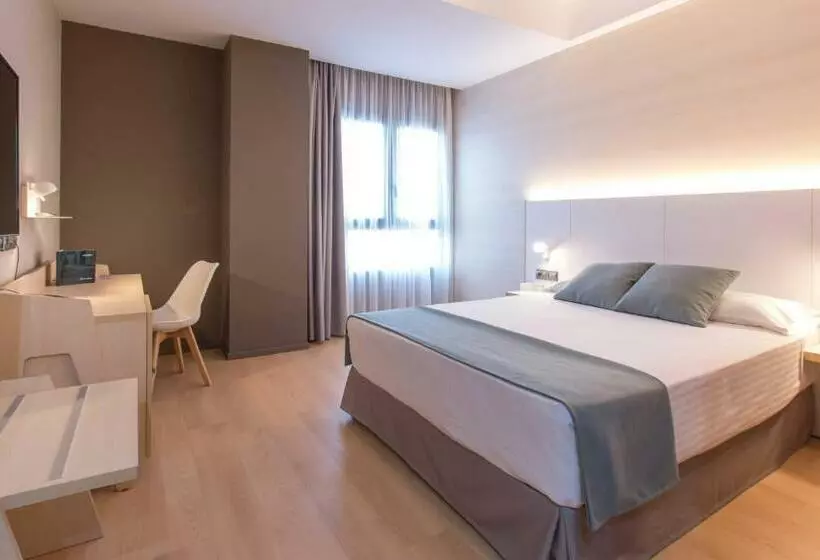 اتاق استاندارد برای معلولان, Olympia Valencia
