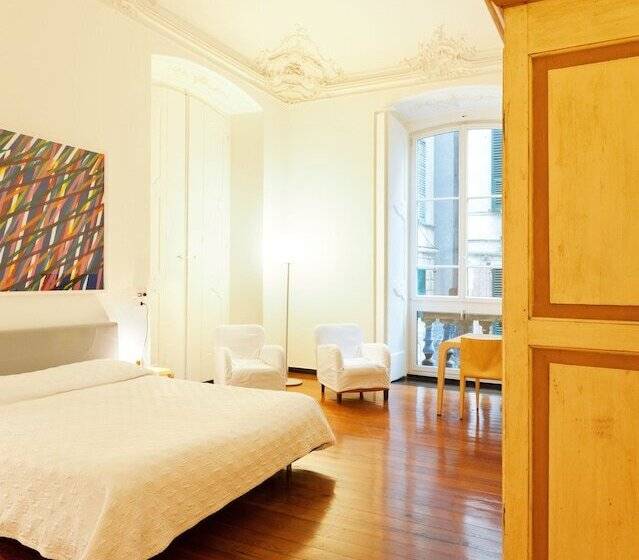 Standard Szoba, Palazzo Cicala