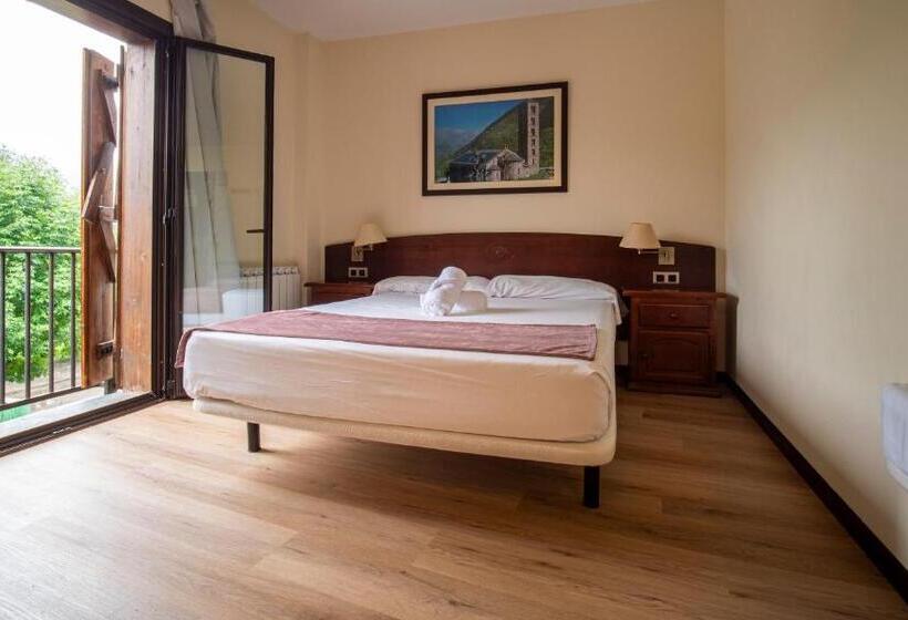 Номер Стандарт, Romànic