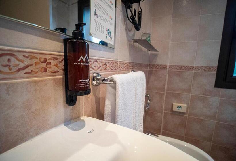 غرفة قياسية, Romànic