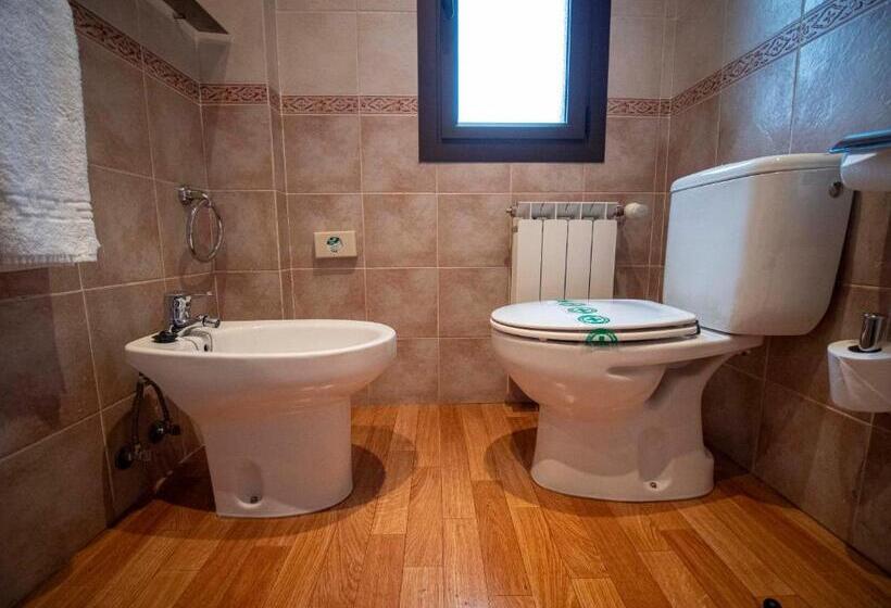 Четырехместный Номер Стандарт, Romànic