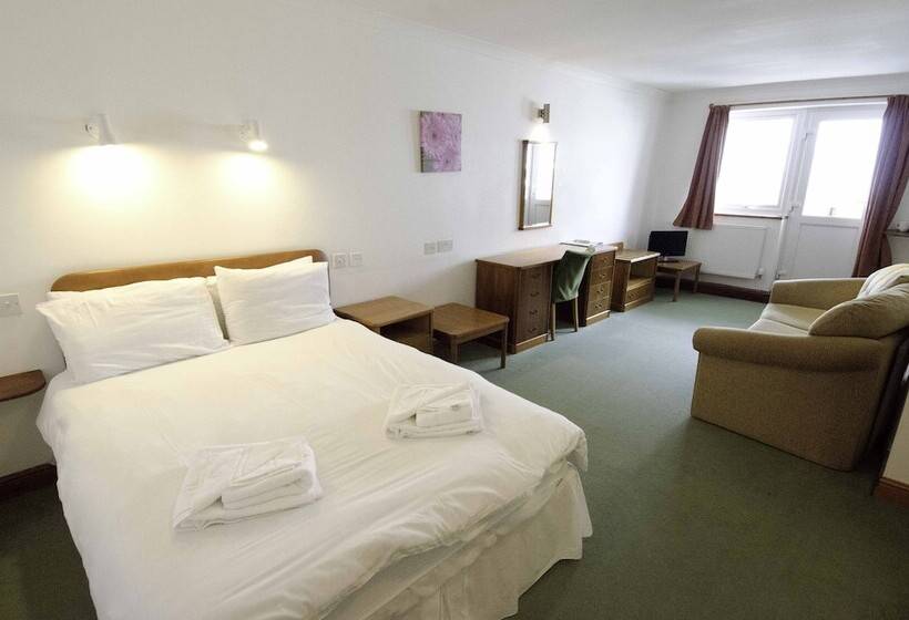 四人高级间, Seacote