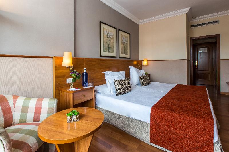 スーペリアールーム, Leonardo Hotel Granada