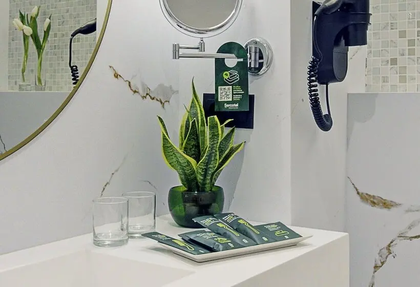 Family Room, Sercotel HMO Martina