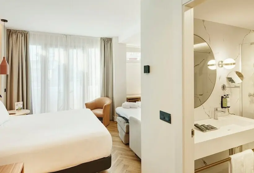 Family Room, Sercotel HMO Martina