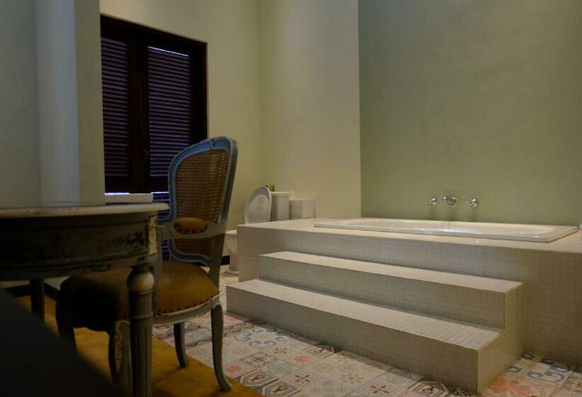 ファミリールーム, Mom's Corner