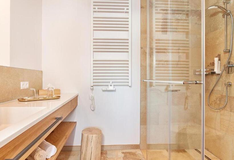 חדר סטנדרט, Das Goldners