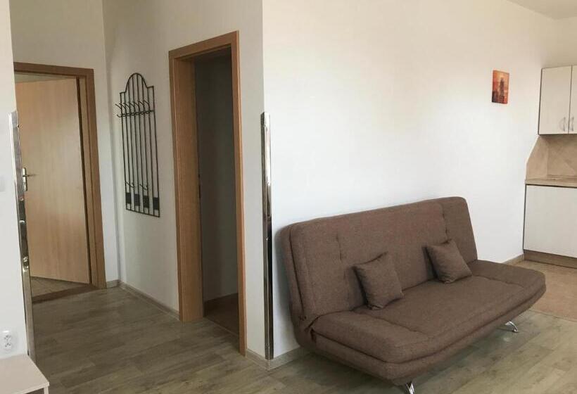 סוויטה משפחתית, Rybářská Restaurace A Penzion U Horáků