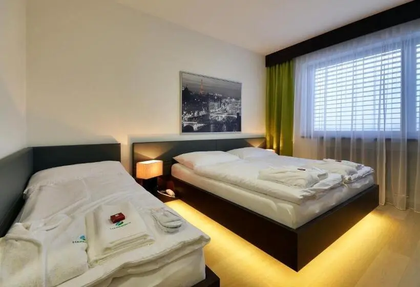 デラックストリプルルーム, Harmony Medical & Wellness Free Parking, 1,8km From The Center