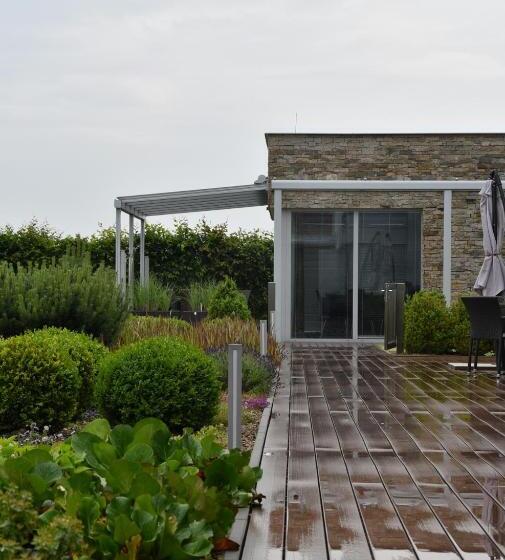 بنجلو قياسى مطلّ علي الحديقة, Harmony Medical & Wellness Free Parking, 1,8km From The Center