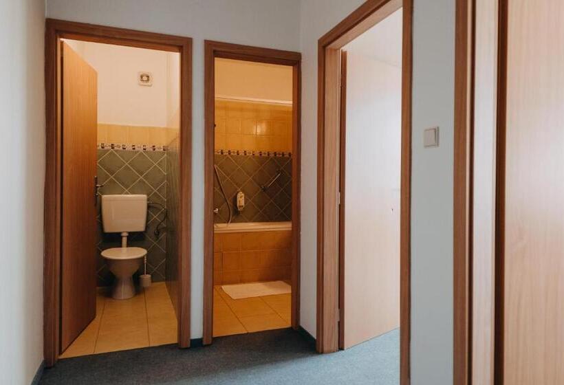 スイート, červený Mlýn